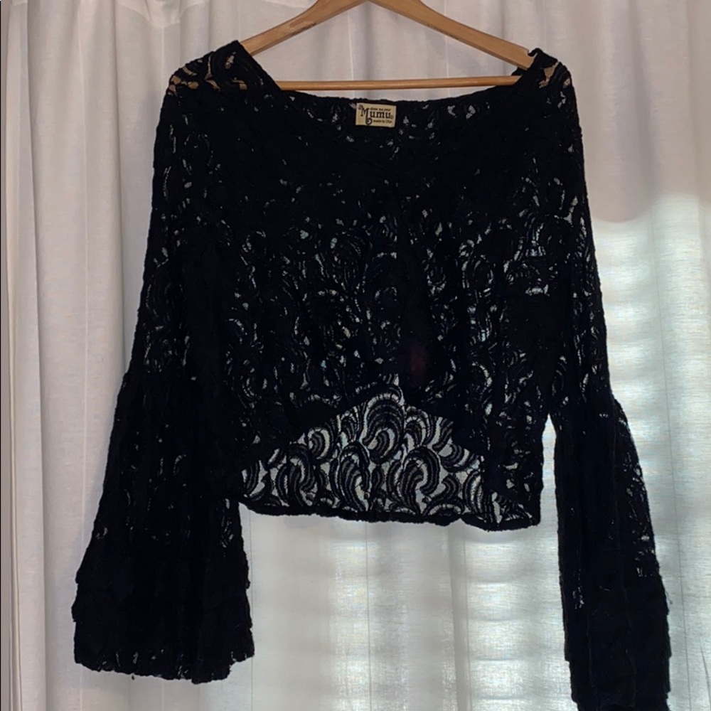 Flowy crop blouse